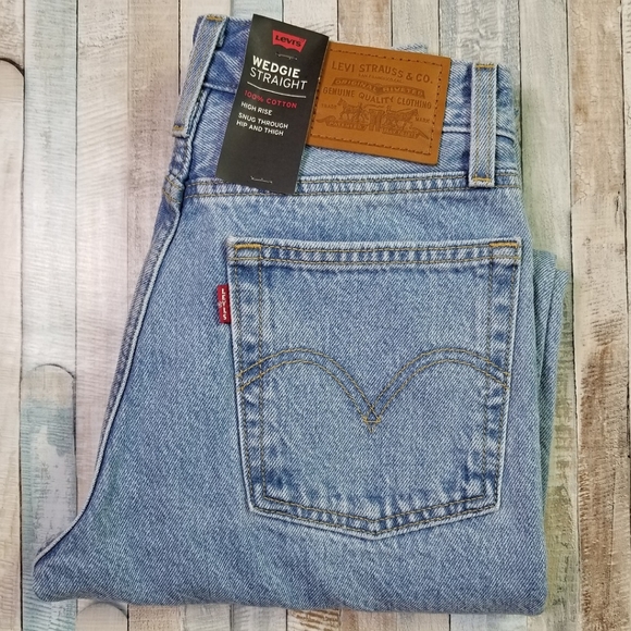 Levi's Denim - Levi's Premium Wedgie Straight Jeans  NWT